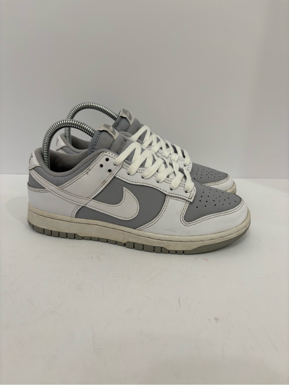 Nike Dunk low size 6